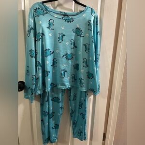Women’s Dinosaur Pajama Set